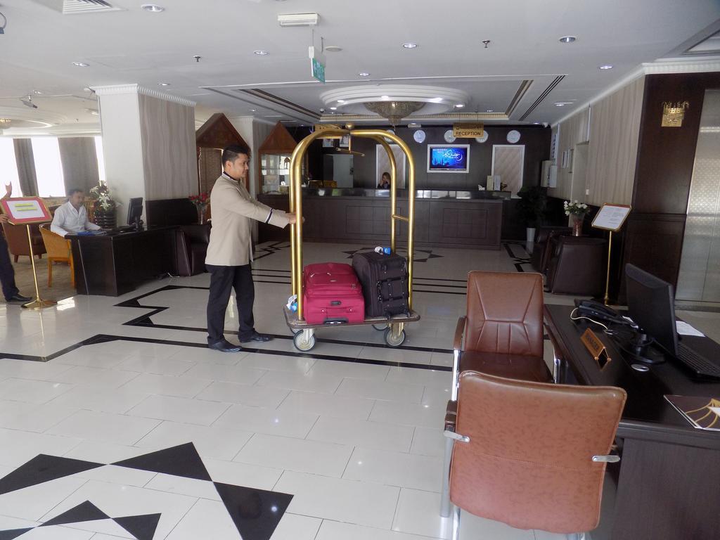 Dream Palace Hotel 두바이 외부 사진