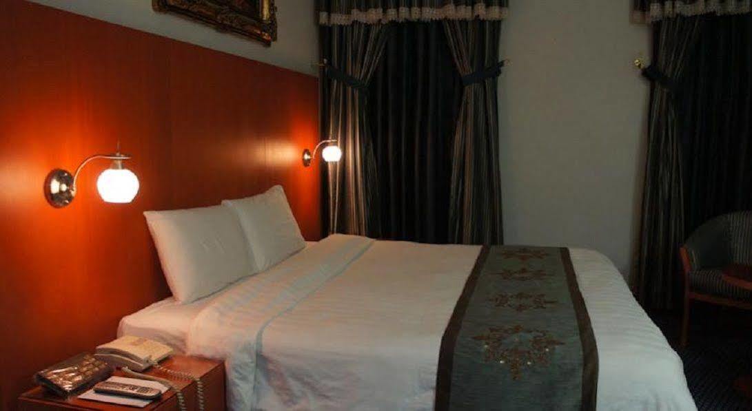 Dream Palace Hotel 두바이 외부 사진