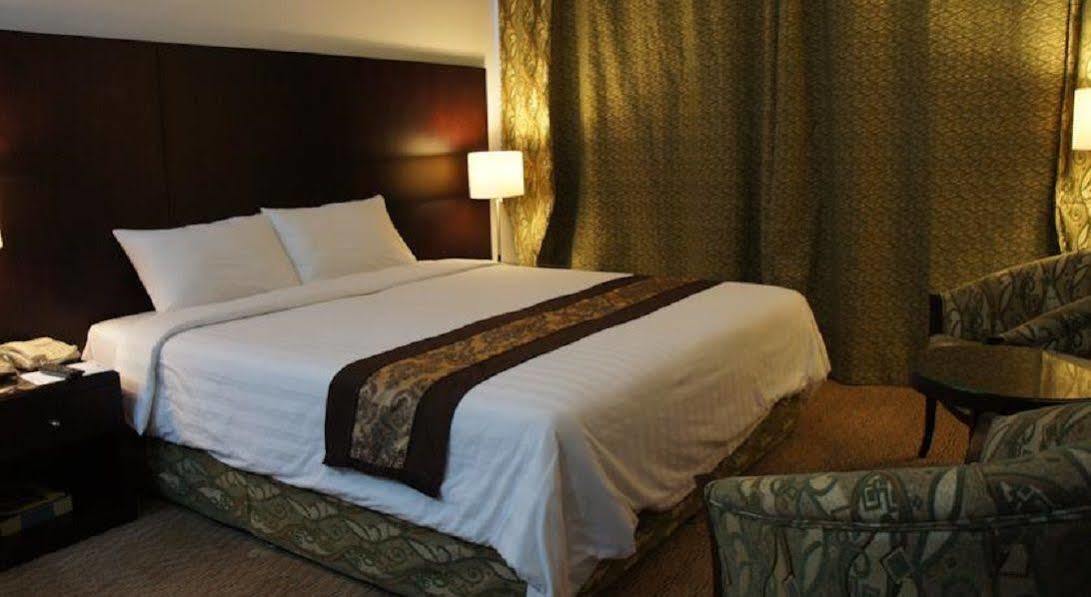 Dream Palace Hotel 두바이 외부 사진