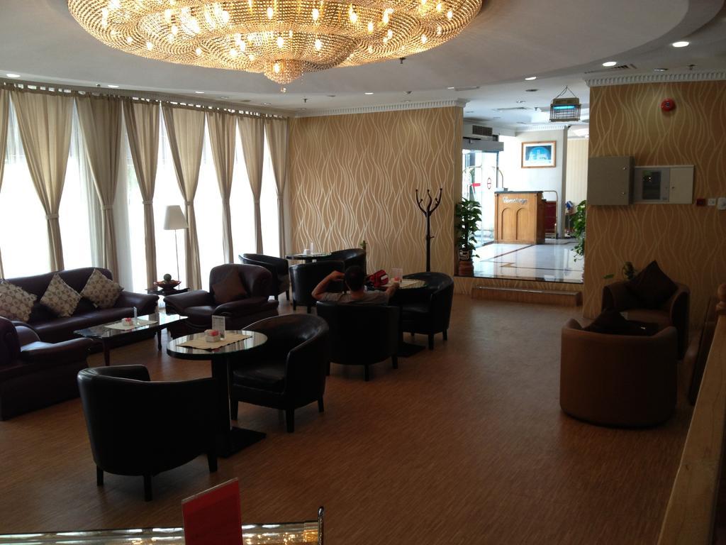 Dream Palace Hotel 두바이 외부 사진